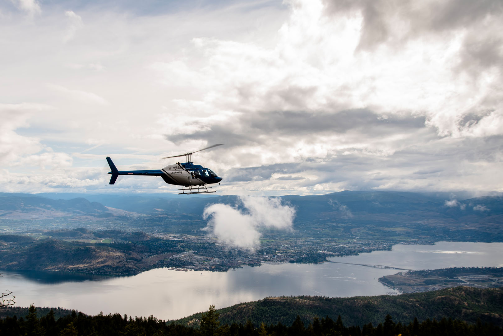 Kelowna Helicopter Tour - Tour the Okanagan with Valhalla Helicopters